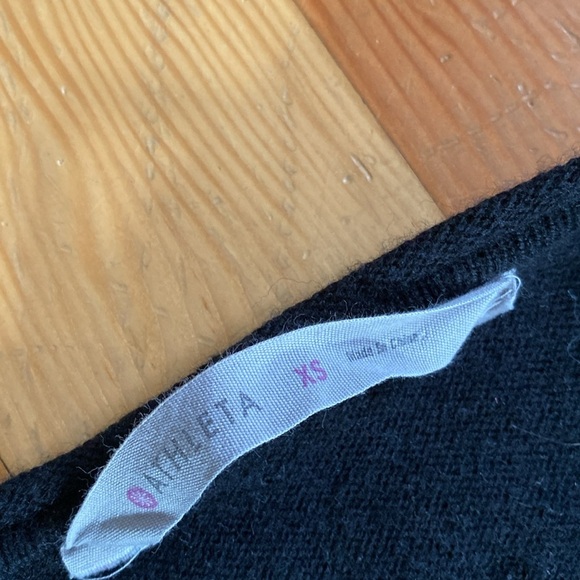 Athleta Black Merino Wool Pullover Sweater XS - Picture 5 of 6